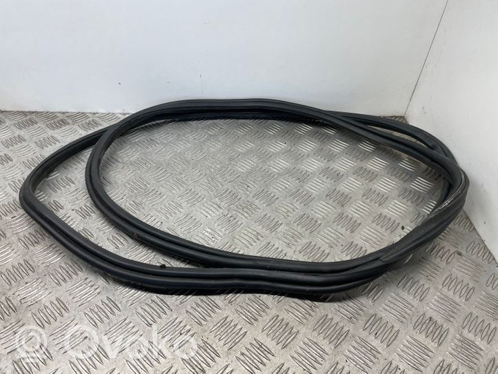 BMW 3 F30 F35 F31 Trunk rubber seal (body) 