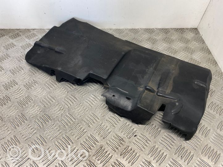 BMW 5 F10 F11 Altra parte del vano motore 8512278