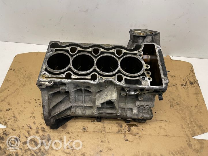 BMW 1 E81 E87 Blok silnika 7558266