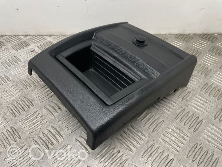 BMW 3 F30 F35 F31 Kita centrinė konsolės (tunelio) detalė 9212487