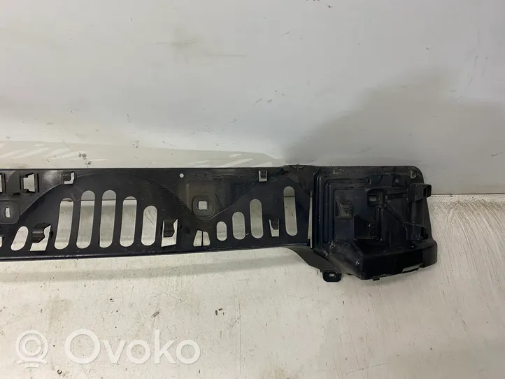 BMW 6 F12 F13 Rear bumper mounting bracket 7223161