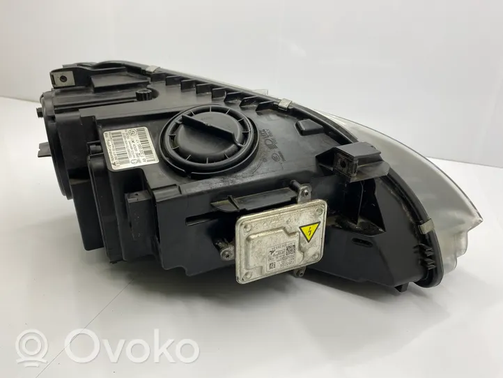 BMW 6 F12 F13 Lampa przednia 7222085