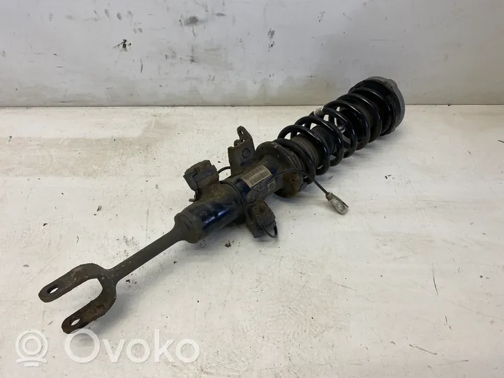 BMW 7 F01 F02 F03 F04 Front shock absorber with coil spring 6796926