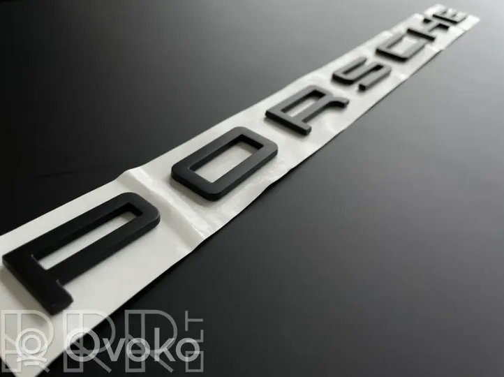 Porsche Boxster 982 Logo, emblème de fabricant 