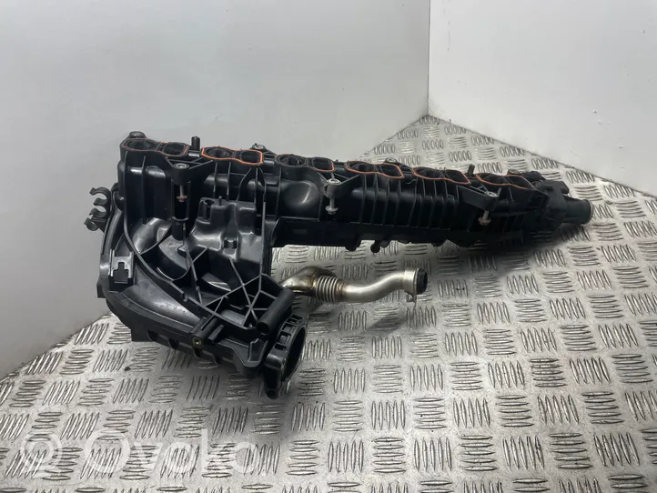 BMW 5 F10 F11 Ansaugbrücke Ansaugkrümmer 7800088