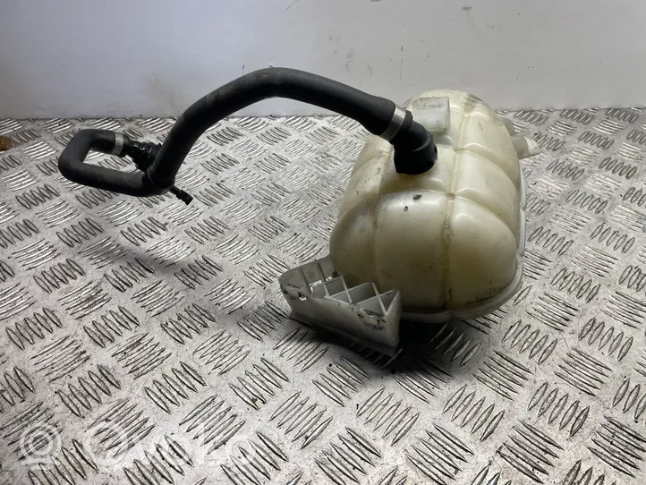 BMW 3 F30 F35 F31 Coolant expansion tank/reservoir 7609468