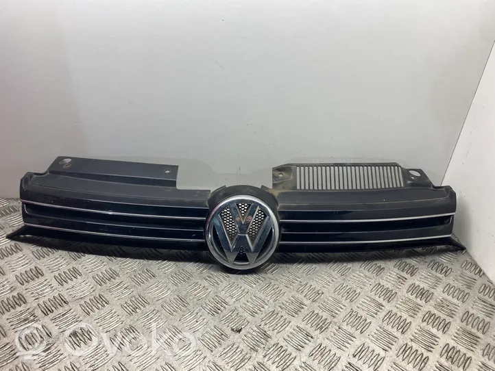 Volkswagen Golf VI Griglia superiore del radiatore paraurti anteriore 5K0853653
