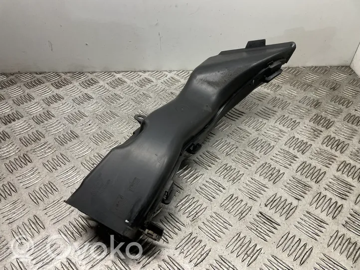 BMW 2 F22 F23 Canale/condotto dell’aria per il raffreddamento del freno 8054415