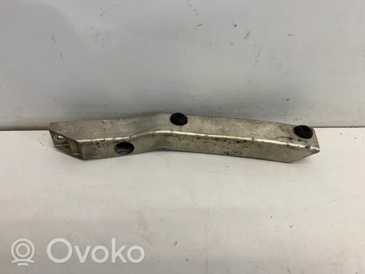 BMW M5 Radiator mount bracket 8049256