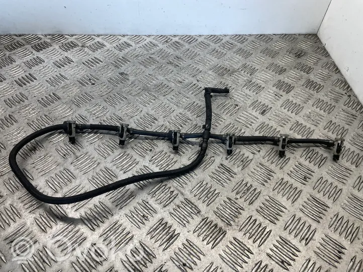 BMW 3 E90 E91 Tuyau d'alimentation conduite de carburant 2000753