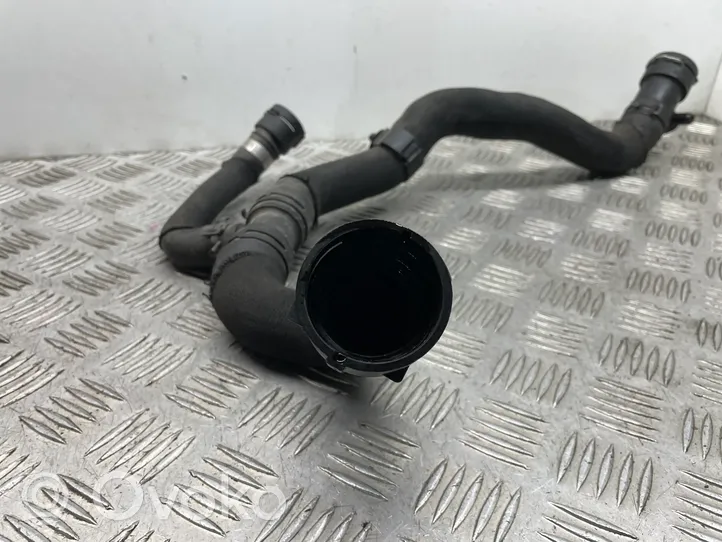 Audi A4 S4 B8 8K Engine coolant pipe/hose 8K0122293F