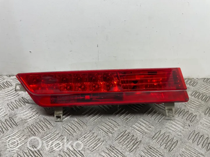 BMW 7 E65 E66 Lampy tylnej klapy bagażnika 8379689