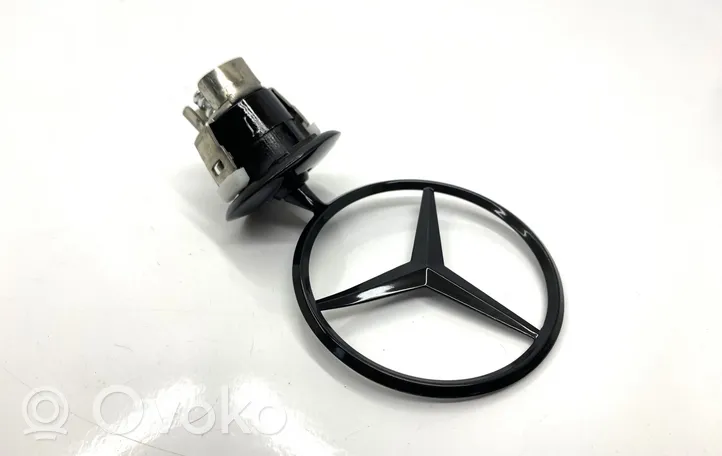 Mercedes-Benz B W245 Valmistajan merkki/logo/tunnus 