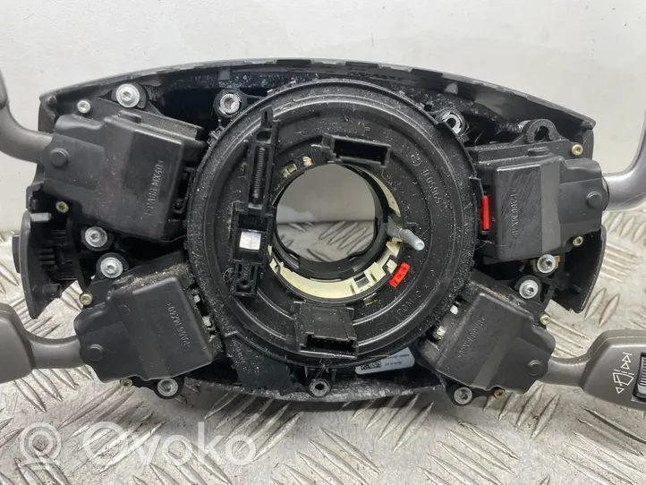 BMW 7 E65 E66 Leva/interruttore dell’indicatore di direzione e tergicristallo 9138467