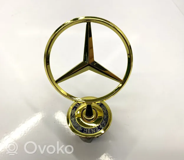 Mercedes-Benz ML W163 Valmistajan merkki/logo/tunnus 