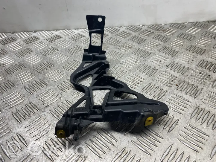 BMW 7 F01 F02 F03 F04 Supporto di montaggio del parafango 7046351