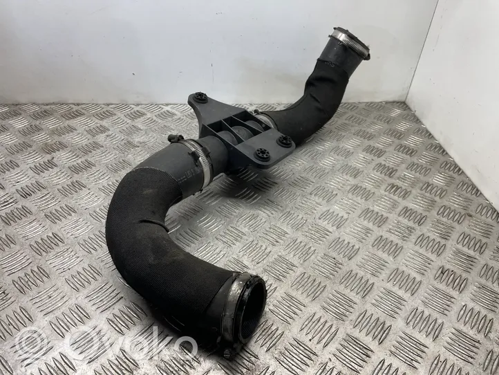 Audi A7 S7 4G Tube d'admission de tuyau de refroidisseur intermédiaire 4G0145673R