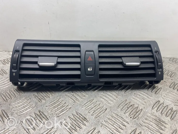 BMW X5 E70 Dash center air vent grill 9210705