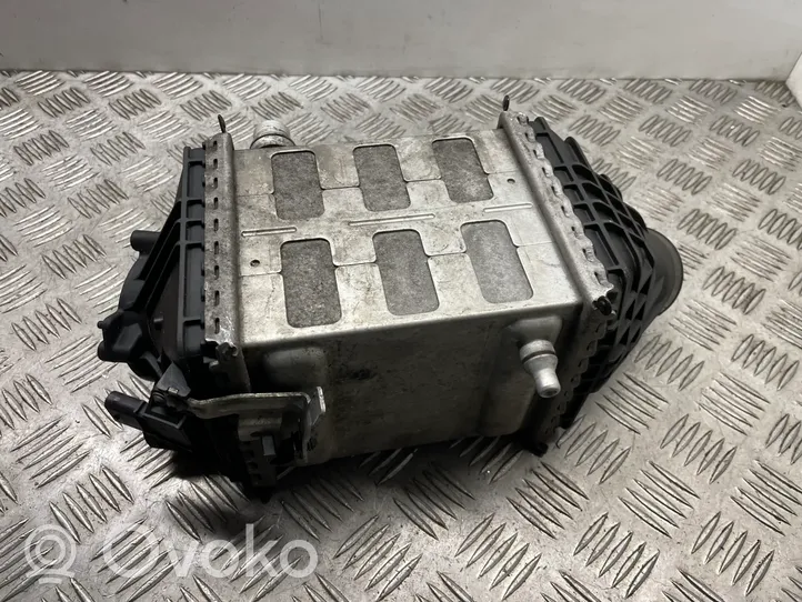 BMW M5 Starpdzesētāja radiators 7843123