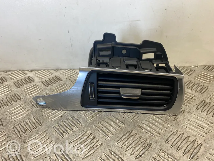 Audi A7 S7 4G Garniture, panneau de grille d'aération latérale 4G2820902