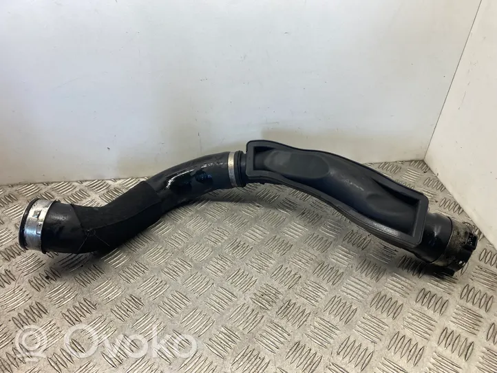 BMW X5 E70 Manguera/tubo del intercooler 7809834