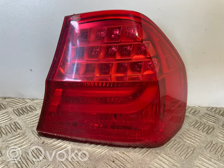 BMW 3 E90 E91 Rear/tail lights 7289426