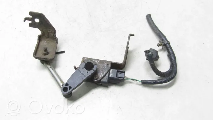 Nissan X-Trail T32 Niveausensor Leuchtweitenregulierung hinten 538124BA0A