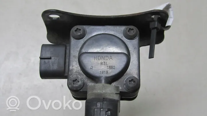 Honda CR-V Capteur de pression des gaz d'échappement R3L1880