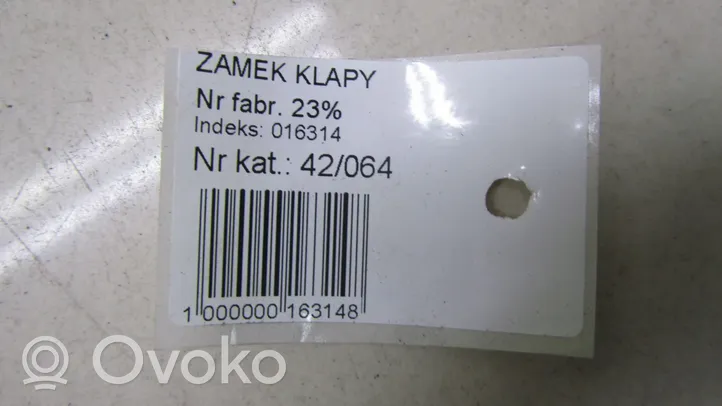 Volvo XC70 Blocco/chiusura/serratura del portellone posteriore/bagagliaio 31333541