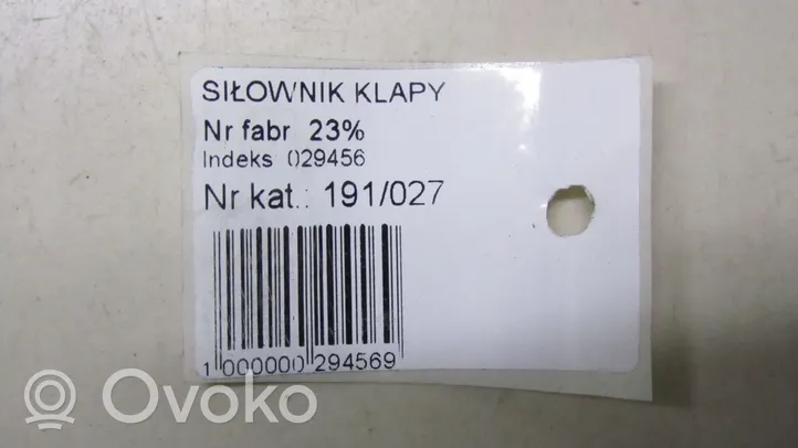 Volvo XC70 Silniczek pompy hydraulicznej klapy tylnej bagażnika 31218393