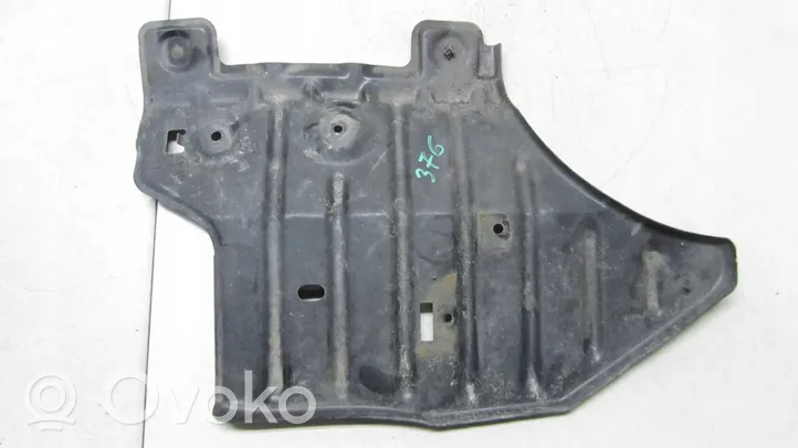 Honda CR-V Front bumper skid plate/under tray 