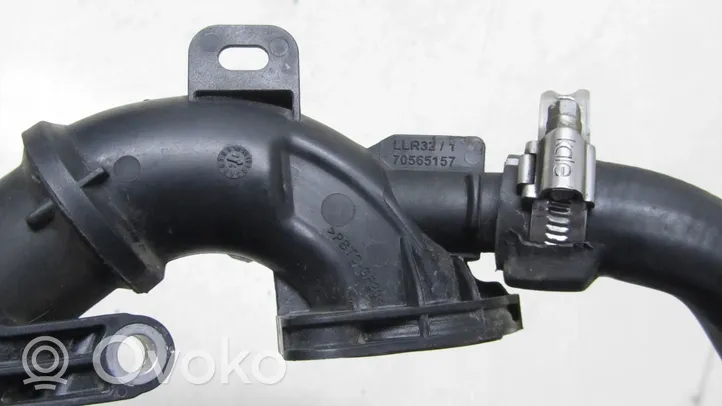 Renault Kadjar Tube d'admission de tuyau de refroidisseur intermédiaire 70565154