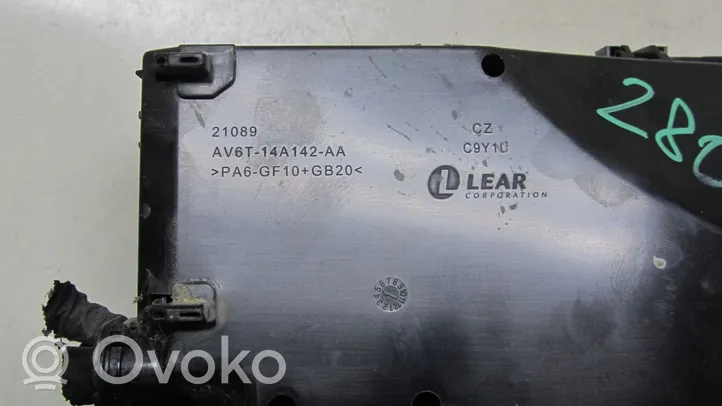 Volvo V40 Module de fusibles 31346998