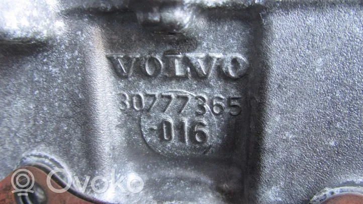 Volvo V40 Motore D5204T6