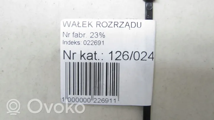 Hyundai Kona I Kita variklio detalė 2528104501