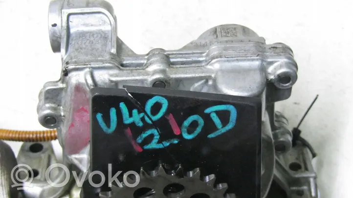 Volvo V60 Bomba de aceite 31452517