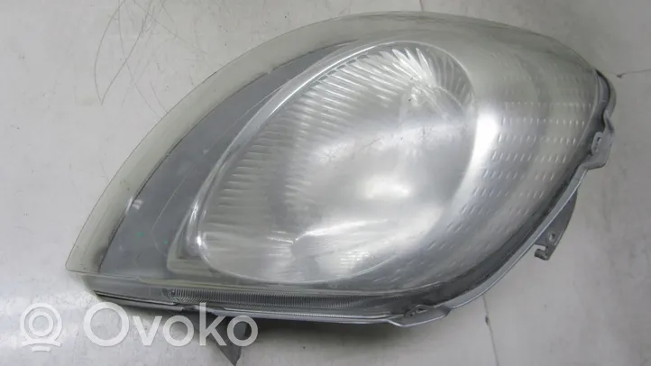 Renault Trafic II (X83) Lampa przednia 