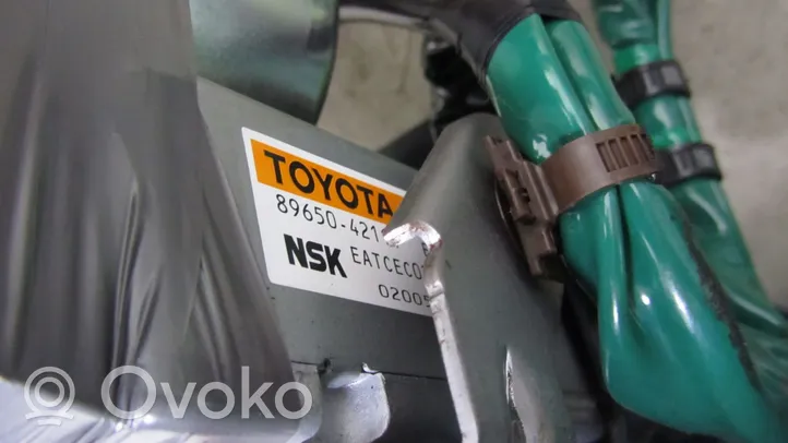 Toyota RAV 4 (XA40) Ohjaustehostimen sähköpumppu 