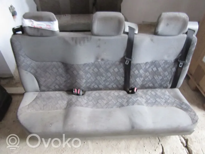 Renault Trafic II (X83) Rear seat 