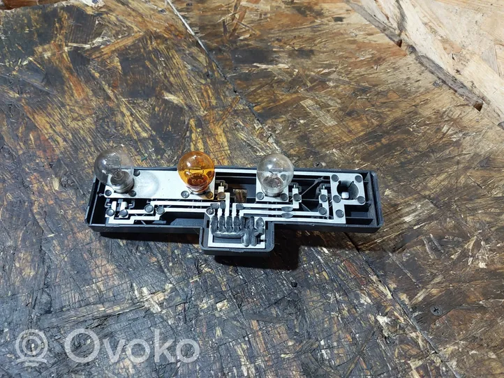 Skoda Octavia Mk1 (1U) Porte ampoule de feu arrière 1U9945258
