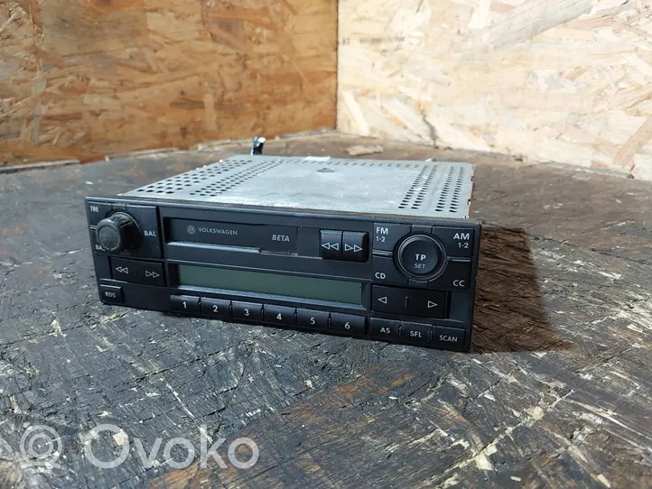 Volkswagen PASSAT B5 Radio/CD/DVD/GPS-pääyksikkö 1j0035152B