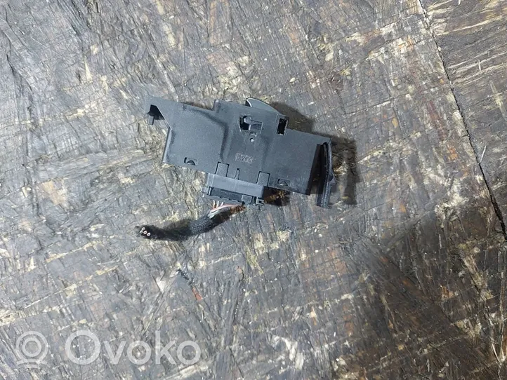 BMW 3 E46 Electric window control switch 8381510