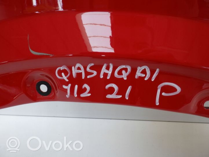 Nissan Qashqai J12 Błotnik przedni 