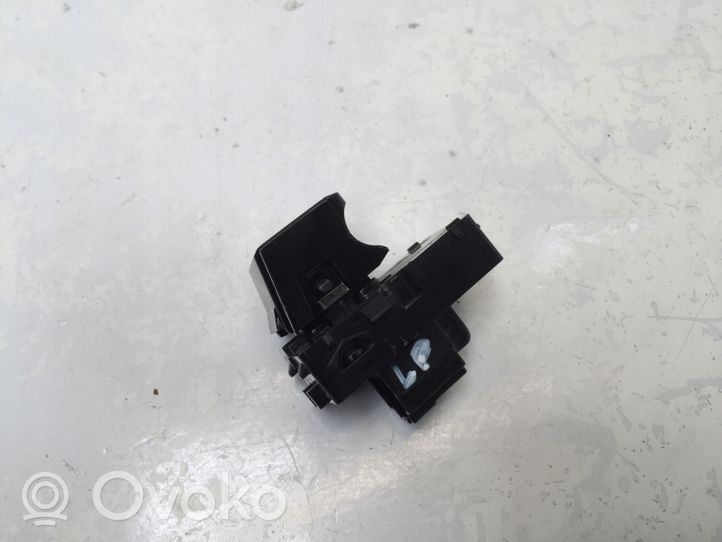 Nissan Qashqai J12 Interruttore di controllo dell’alzacristalli elettrico 254116XL0A