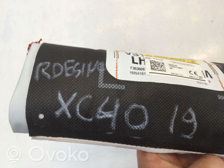 Volvo XC40 Airbag sedile P32227152