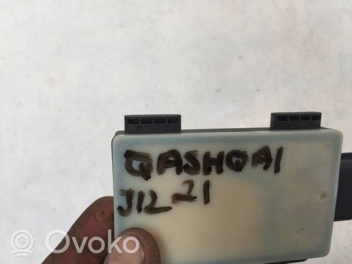 Nissan Qashqai J12 Sensore radar Distronic 284N03933R
