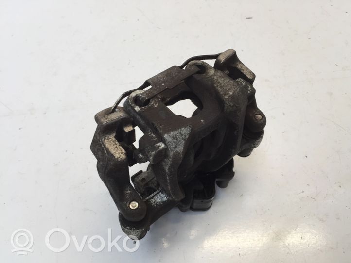 BMW 1 F40 Caliper del freno trasero 6892606