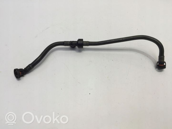 BMW 2 F22 F23 Tuyau sous vide 8605160