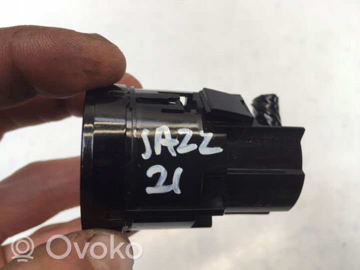 Honda Jazz IV GR Interruttore a pulsante start e stop motore V200818J