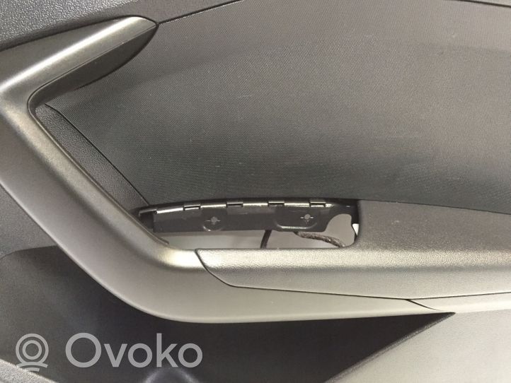 Audi A1 Apmušimas priekinių durų (obšifke) 82G867134